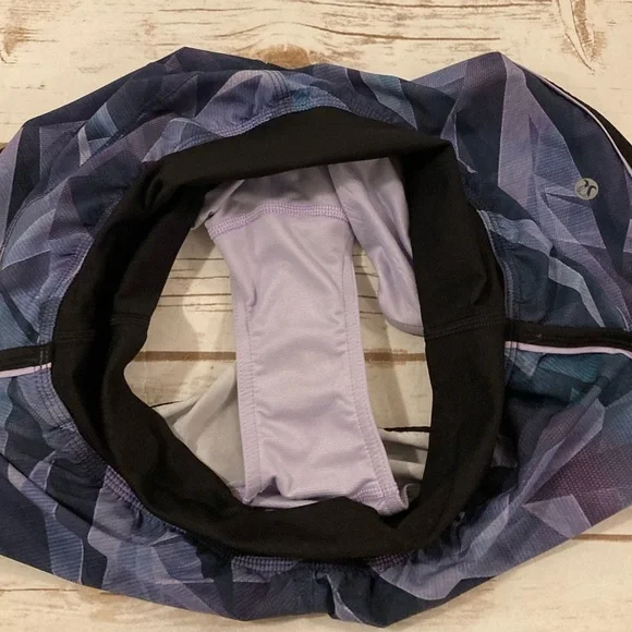 LULULEMON DROP IT LOW SHORT PRETTY PRISM MULTI BLACK LILAC SIZE 6 - Picture 11 of 12